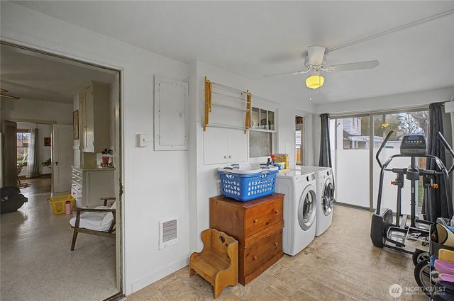 841 Red Apple Road, Wenatchee, WA 98801