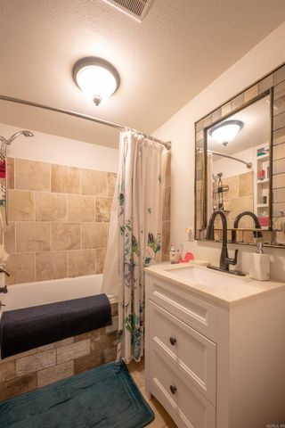 2920 Cave Creek Road, Batesville, AR 72501