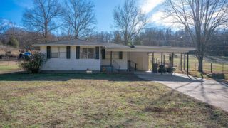 2920 Cave Creek Road, Batesville, AR 72501