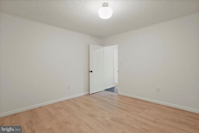 717 W LOCUST ST, Woodstock, VA 22664