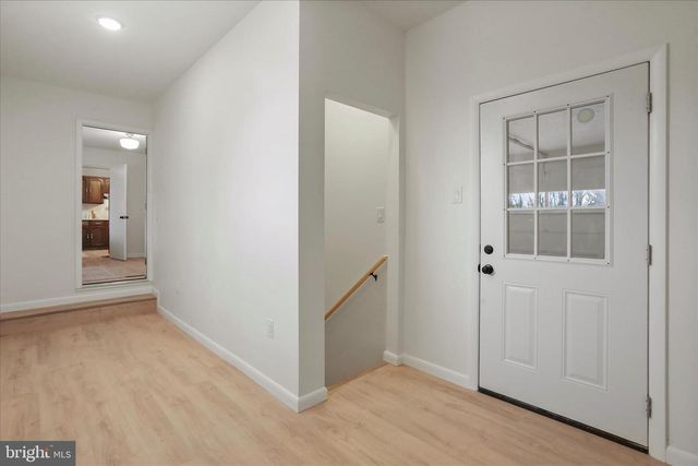 717 W LOCUST ST, Woodstock, VA 22664