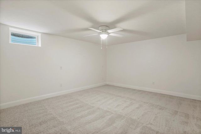 717 W LOCUST ST, Woodstock, VA 22664