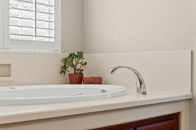 15 Monte Vista Way, South San Francisco, CA 94080