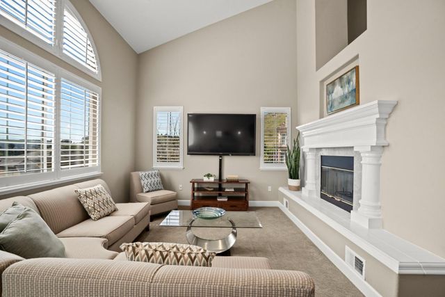 15 Monte Vista Way, South San Francisco, CA 94080