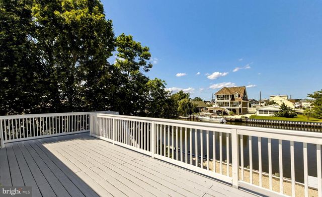 2 SPAR CT, Tuckerton, NJ 08087