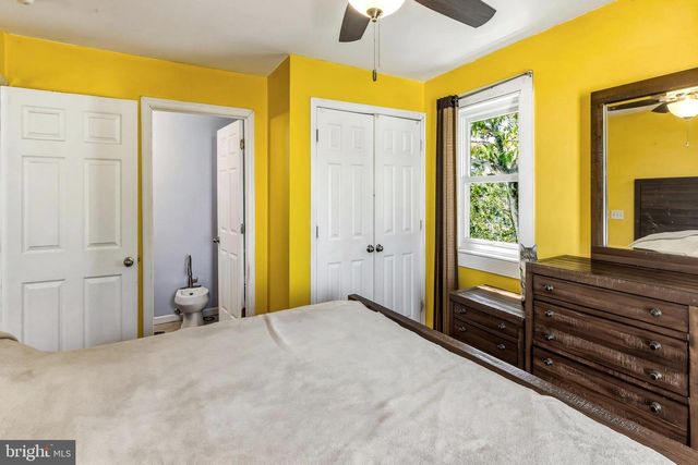 2 SPAR CT, Tuckerton, NJ 08087