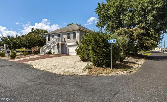 2 SPAR CT, Tuckerton, NJ 08087