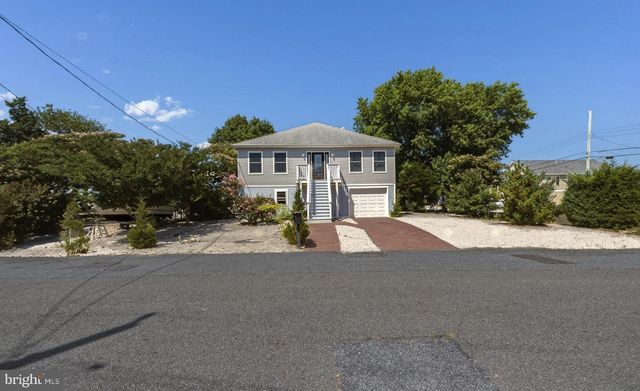 2 SPAR CT, Tuckerton, NJ 08087