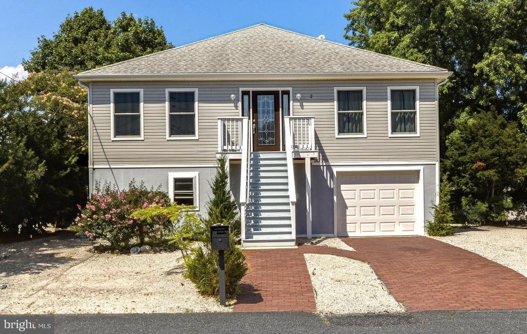 2 SPAR CT, Tuckerton, NJ 08087