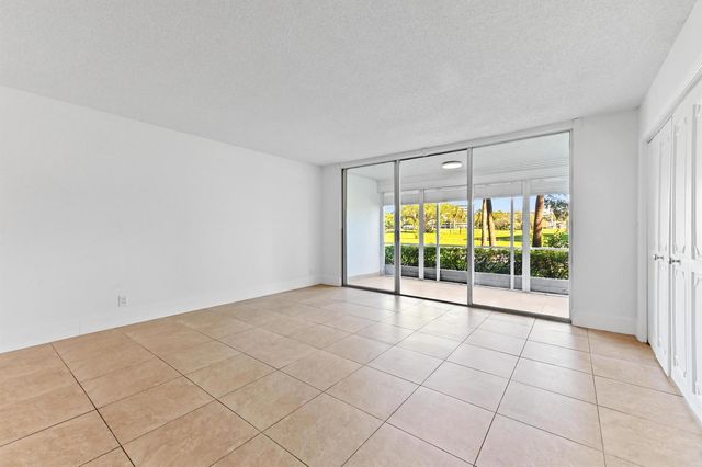 2851 S Palm Aire Drive 101, Pompano Beach, FL 33069
