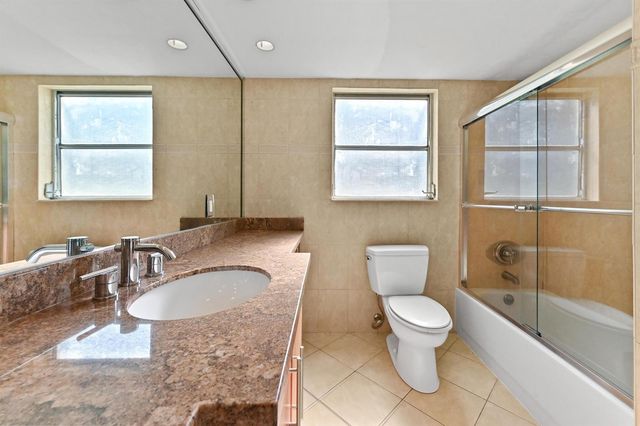 2851 S Palm Aire Drive 101, Pompano Beach, FL 33069