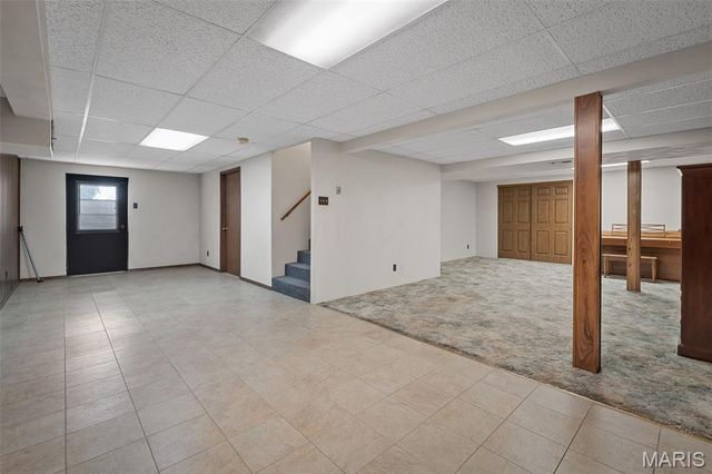 9803 Hilltop Drive, Sunset Hills, MO 63128