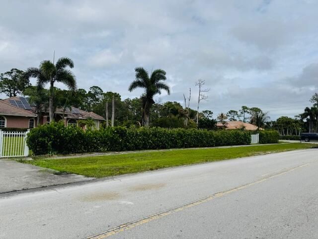 12517 Temple Blvd Boulevard, West Palm Beach, FL 33412