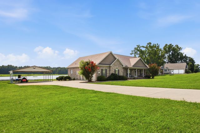 20 Rebecca West Rd, Fayetteville, TN 37334