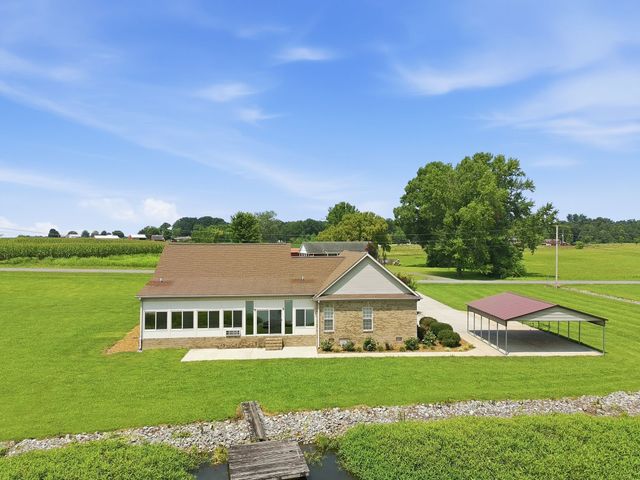 20 Rebecca West Rd, Fayetteville, TN 37334