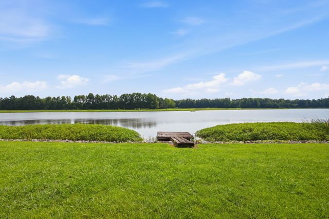20 Rebecca West Rd, Fayetteville, TN 37334