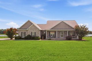 20 Rebecca West Rd, Fayetteville, TN 37334