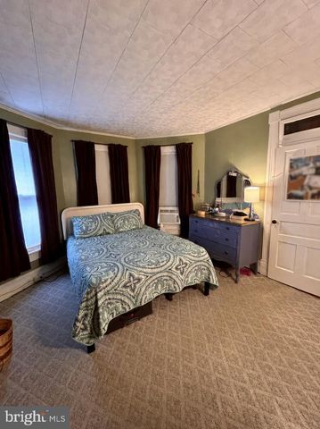 118 W SECOND ST, Waynesboro, PA 17268