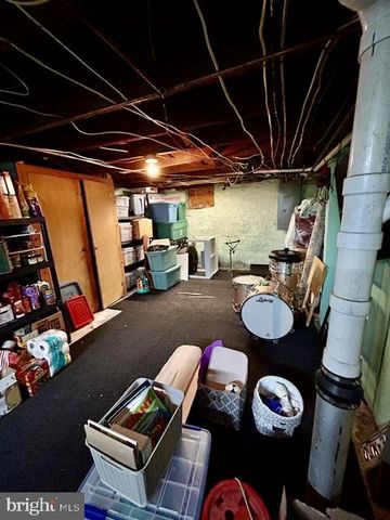118 W SECOND ST, Waynesboro, PA 17268