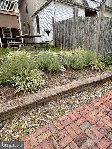 118 W SECOND ST, Waynesboro, PA 17268