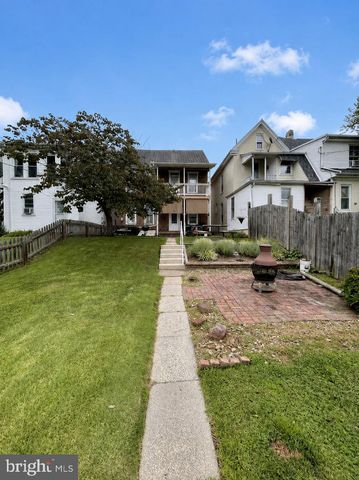 118 W SECOND ST, Waynesboro, PA 17268