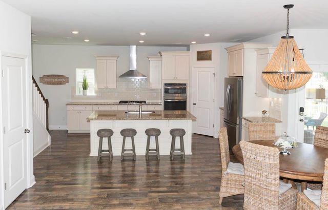 141 Calm Water Way, Summerville, SC 29486