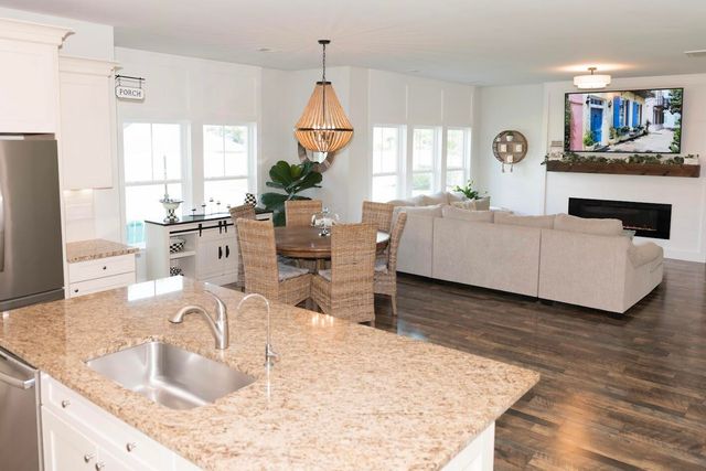 141 Calm Water Way, Summerville, SC 29486