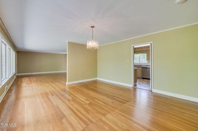 253 Indian Trail, Bristol, TN 37620