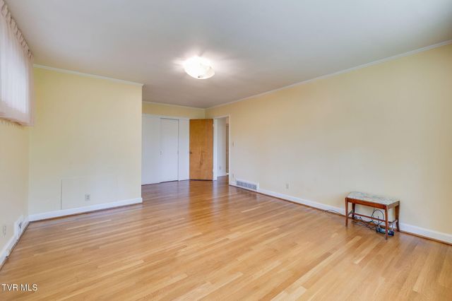 253 Indian Trail, Bristol, TN 37620