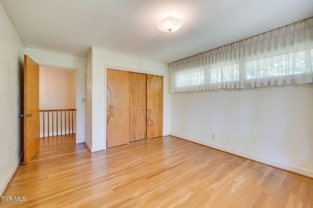 253 Indian Trail, Bristol, TN 37620