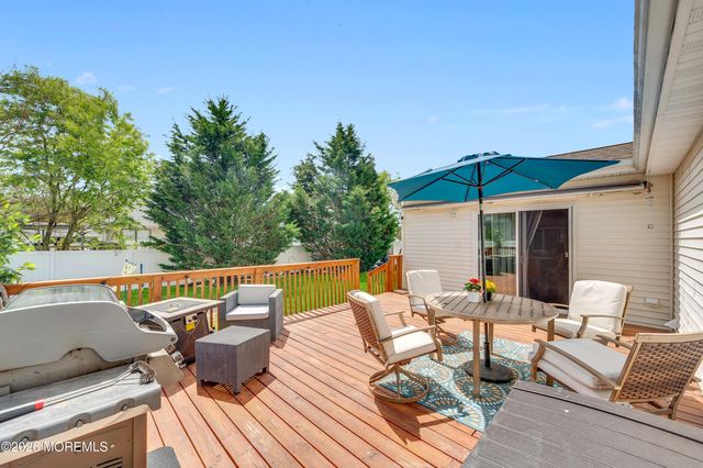 1145 Windward Avenue, Beachwood, NJ 08722