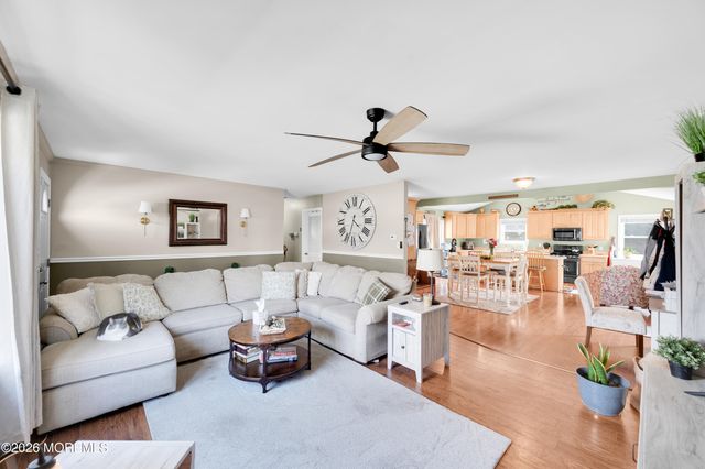 1145 Windward Avenue, Beachwood, NJ 08722