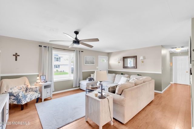 1145 Windward Avenue, Beachwood, NJ 08722