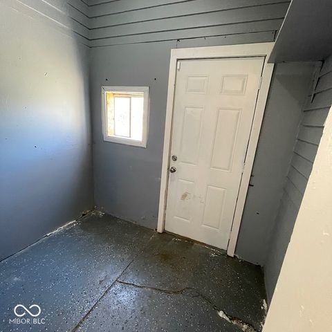 854 N Tacoma Avenue, Indianapolis, IN 46201