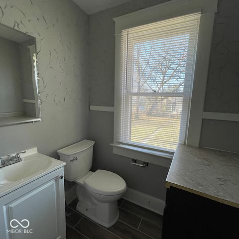 854 N Tacoma Avenue, Indianapolis, IN 46201