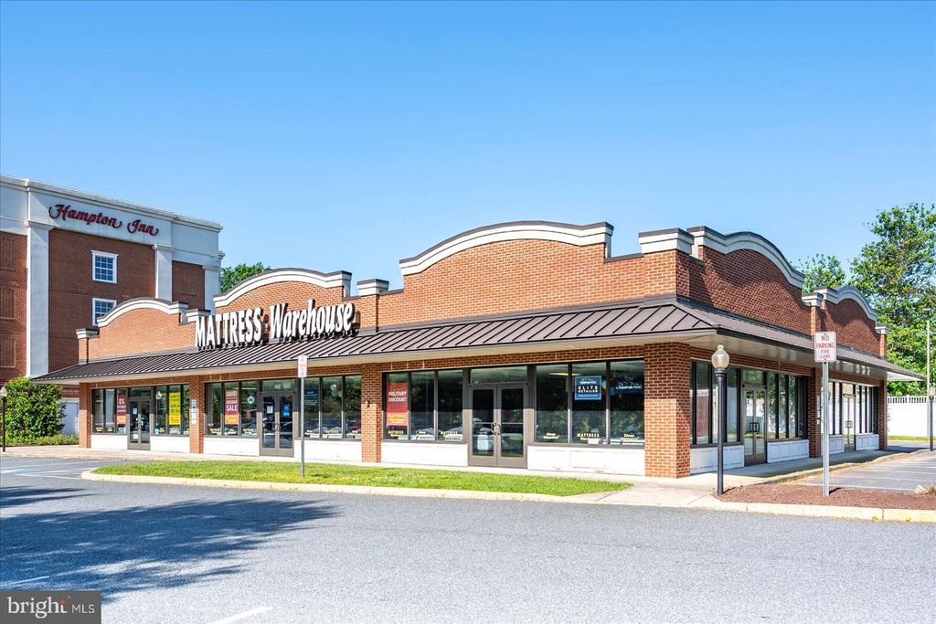 8098 OCEAN GATEWAY, Easton, MD 21601