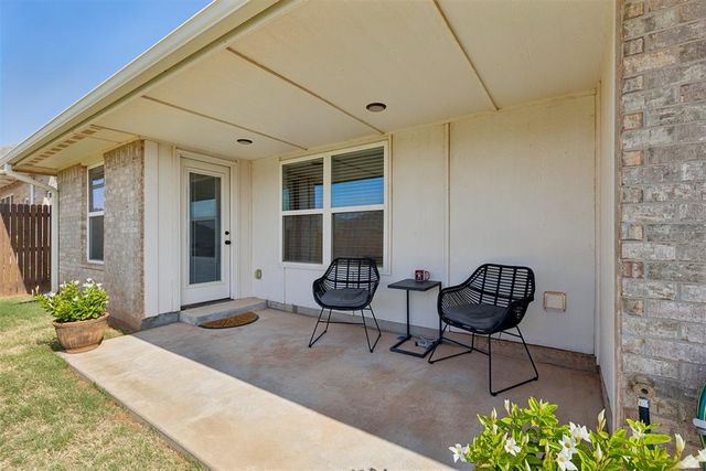 3404 NW 181 Street, Edmond, OK 73012