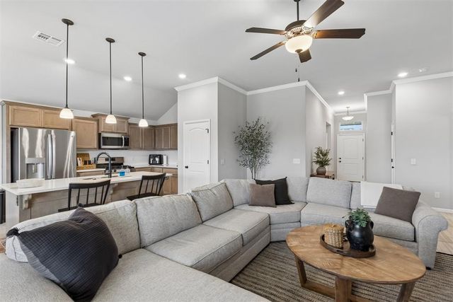 3404 NW 181 Street, Edmond, OK 73012