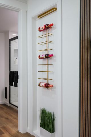 1618 Grand AVENUE, Racine, WI 53403