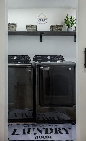 1618 Grand AVENUE, Racine, WI 53403