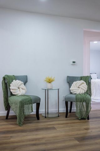 1618 Grand AVENUE, Racine, WI 53403