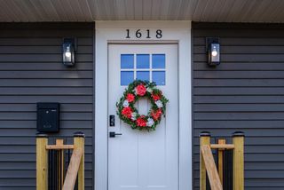 1618 Grand AVENUE, Racine, WI 53403