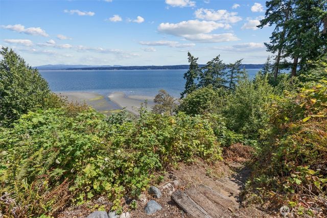2475 Bretland Road, Camano Island, WA 98282
