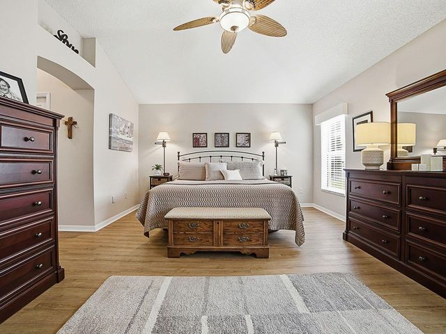 1892 WALDEN WAY, The Villages, FL 32162