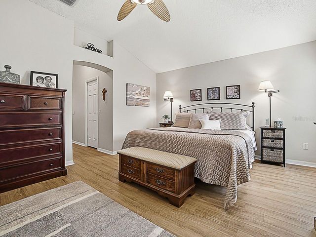 1892 WALDEN WAY, The Villages, FL 32162