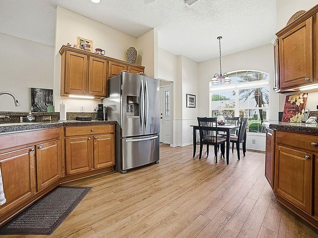 1892 WALDEN WAY, The Villages, FL 32162