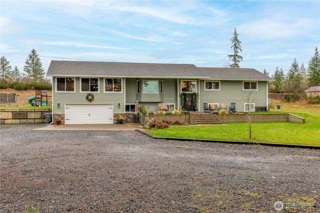 1591 E Island Lake Drive, Shelton, WA 98584