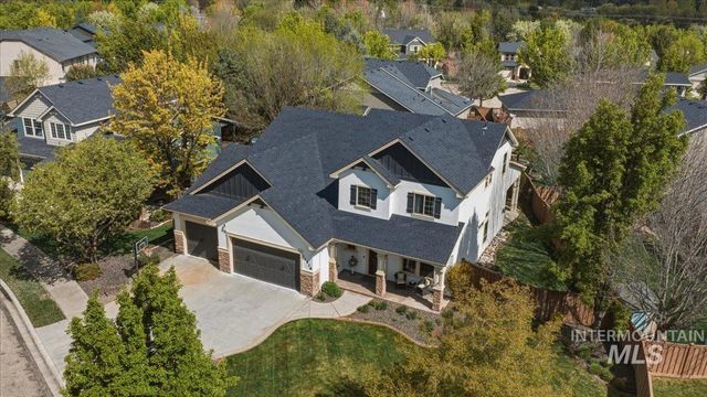 11538 W Sharpthorn Dr, Boise, ID 83709