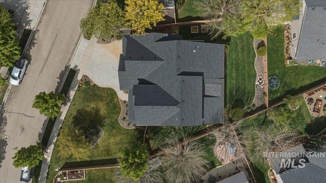 11538 W Sharpthorn Dr, Boise, ID 83709