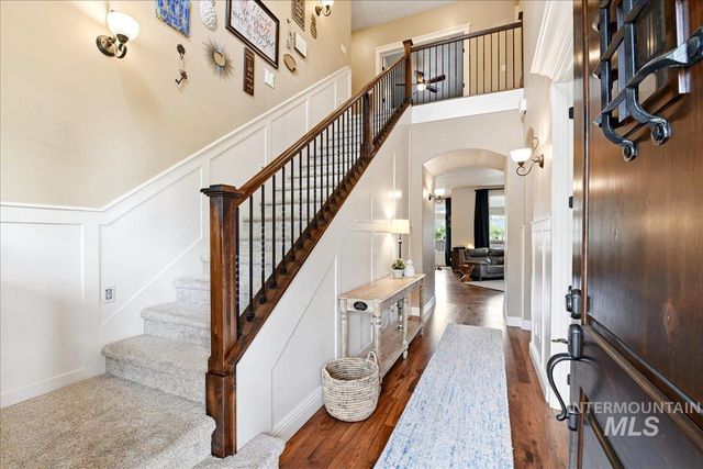 11538 W Sharpthorn Dr, Boise, ID 83709